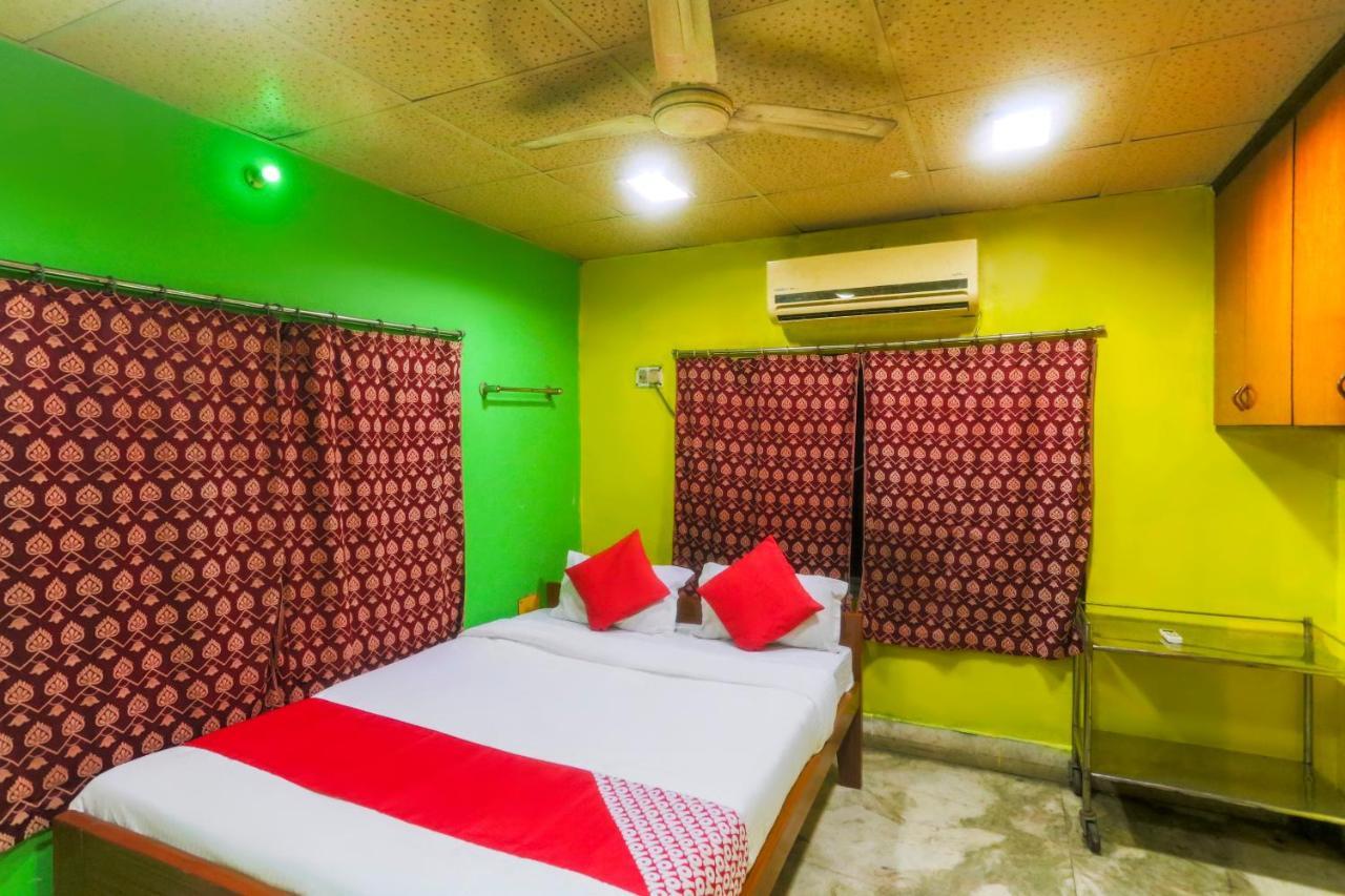 Oyo Flagship 35656 Vip Tower Guest House Dam Dam Exterior photo